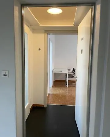 Near Lakeside - Cross 9 Apartment Zurich